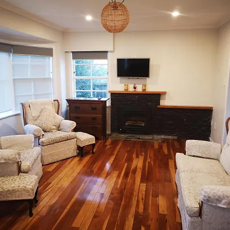 Cheerful 4 Bedroom Holiday Home Rotorua Exterior foto